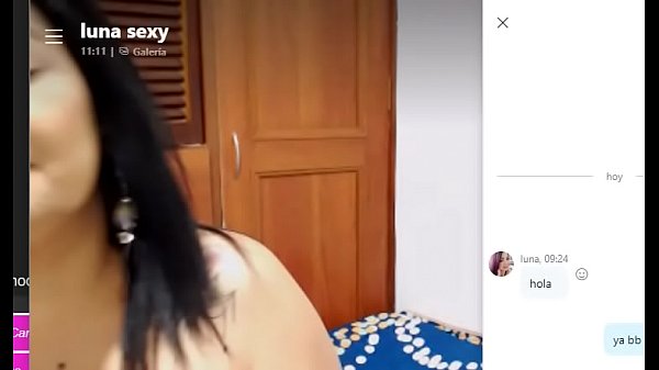 Me masturbo con señora colombiana muy ardiente y se vuelve loca