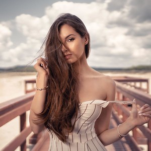 AlisaLeroy naked before webcam in live video chat