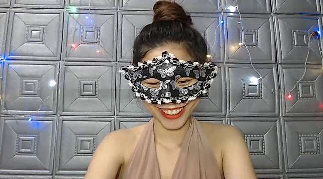 Chang_Ji_Young naked stripping on cam for live sex video chat