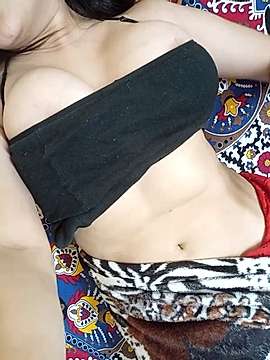 friendzone1 naked stripping on cam for live sex video chat