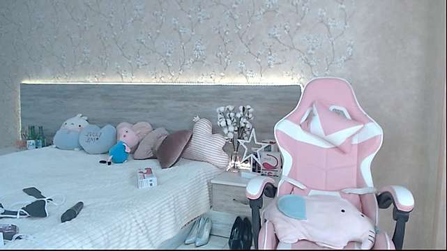 Hi_Teika naked stripping on cam for live sex video chat