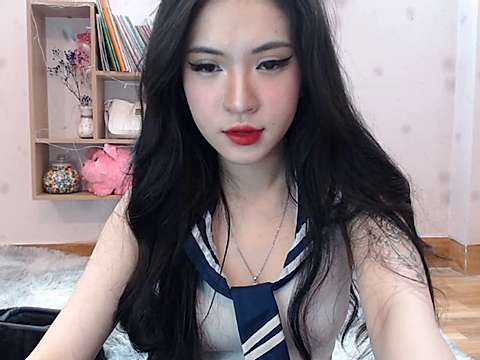 HottieMimi naked stripping on cam for live sex video chat