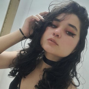 Igrith_Game naked before webcam in live video chat