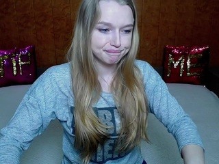 karameldior nude on adult cam in her Live Porn Chat