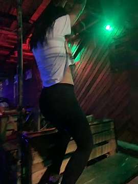 KiaraGlam naked stripping on cam for live sex video chat