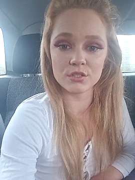 little-leni naked stripping on cam for live sex video chat