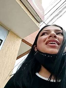 nati_cute naked stripping on cam for live sex video chat