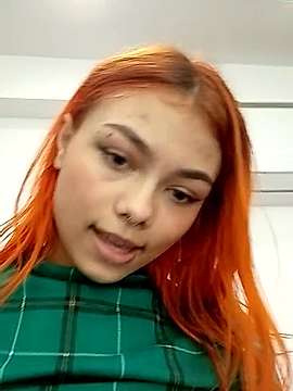 PinkyCandy naked stripping on cam for live sex video chat