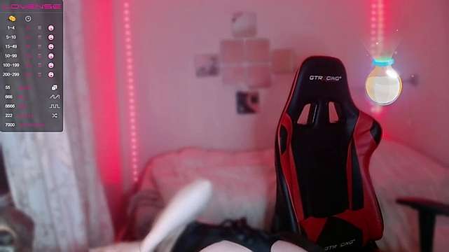 queen_nephilim naked stripping on cam for live sex video chat