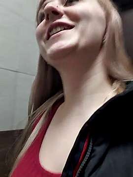 RoliMar1 naked stripping on cam for live sex video chat