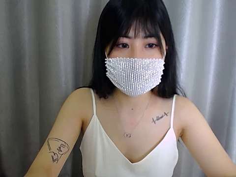 Soo_Wincci naked stripping on cam for live sex video chat