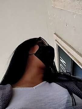 XFrancescaLoveX naked stripping on cam for live sex video chat