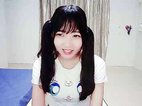 Ailice_A naked stripping on cam for live sex video chat
