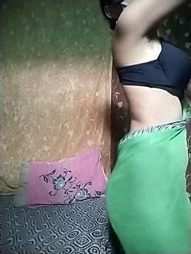 Aliza_Bet21 naked stripping on cam for live sex video chat