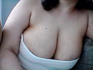 HAZALLLLL naked stripping on cam for live sex video chat