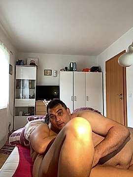 Nyunyika2 naked stripping on cam for live sex video chat