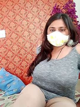 yoursnisha naked stripping on cam for live sex video chat
