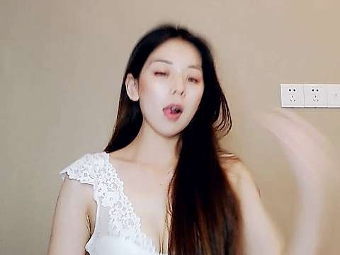 aiyami naked stripping on cam for live sex video chat