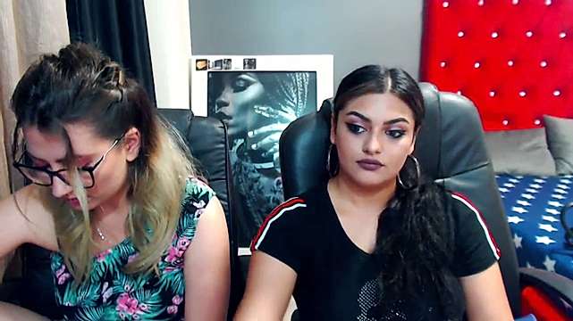 Amera_Eliza_couple naked stripping on cam for live sex video chat