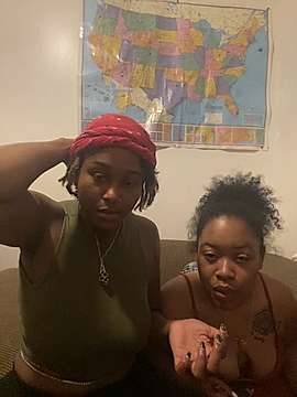 DayyJae naked stripping on cam for live sex video chat
