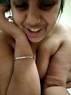 ssss12123131 naked stripping on cam for live sex video chat