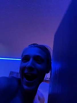 thehottyscotty_ naked stripping on cam for live sex video chat
