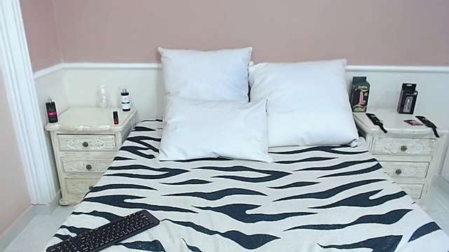 AlexAndAbby naked stripping on cam for live sex video chat