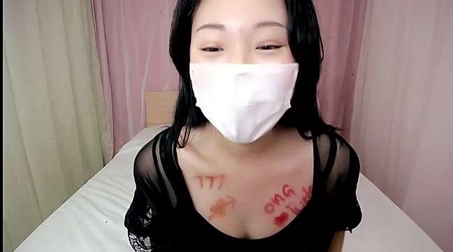 Fredrica_CN naked stripping on cam for live sex video chat