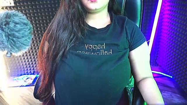 Riyasharma_2021 naked stripping on cam for live sex video chat