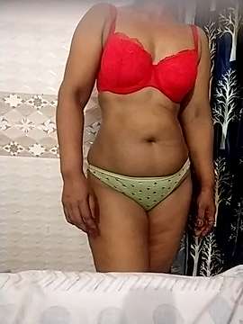 ur_kashish naked stripping on cam for live sex video chat