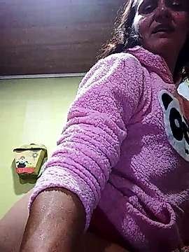 Veledaitaly naked stripping on cam for live sex video chat
