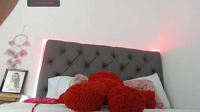 alejandra_28_ naked stripping on cam for live sex video chat