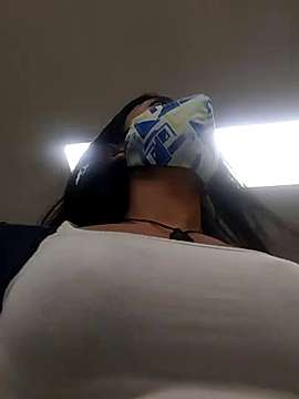 _bunny_naugthy naked stripping on cam for live sex video chat