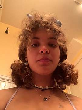 gn0m3gir1 naked stripping on cam for live sex video chat