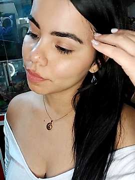 kendall_sweettx naked stripping on cam for live sex video chat