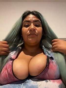 niicky420bby naked stripping on cam for live sex video chat
