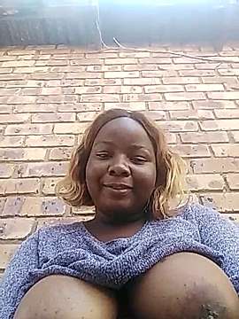 Thick_enhle24 naked stripping on cam for live sex video chat