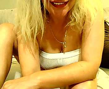 xxbaharxx naked stripping on cam for live sex video chat