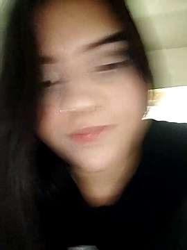 Alicekyteler19 naked stripping on cam for live sex video chat