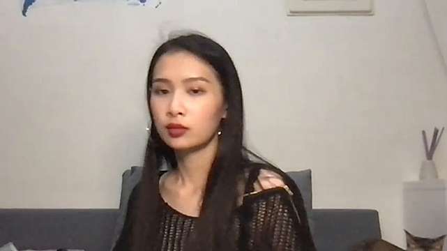 Anna530 naked stripping on cam for live sex video chat
