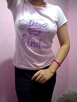 Chitra-Sexy naked stripping on cam for live sex video chat