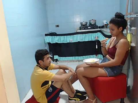 xxxhot_guys naked stripping on cam for live sex video chat