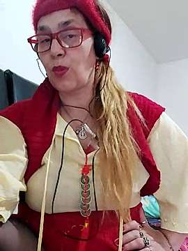 Criss_Tina naked stripping on cam for live sex video chat