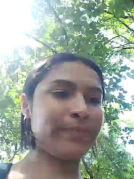 Isa_Karys naked stripping on cam for live sex video chat