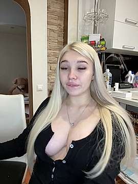 __LeilaBaby__ naked stripping on cam for live sex video chat