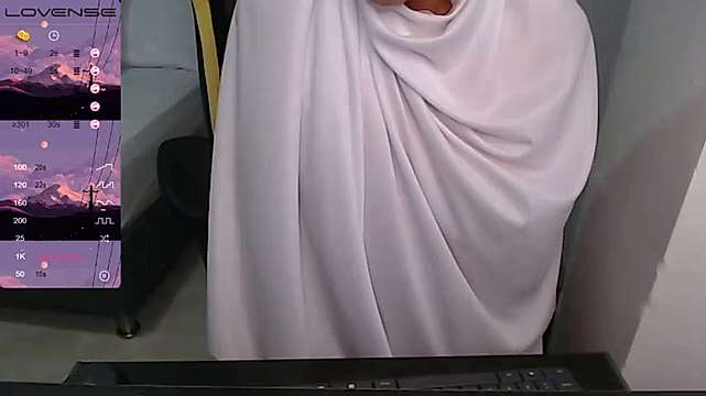 miss_chanel_x naked stripping on cam for live sex video chat