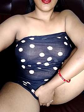 Modern_Bhabhi naked stripping on cam for live sex video chat