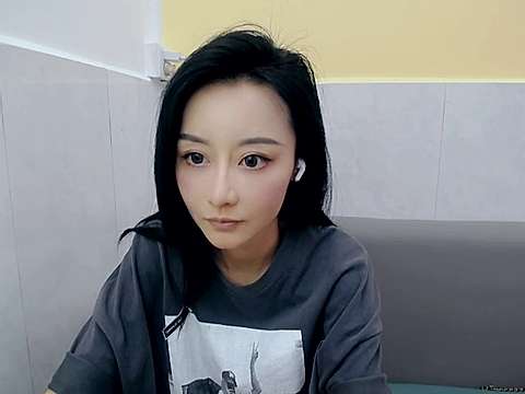 Zhaforten_Til naked stripping on cam for live sex video chat