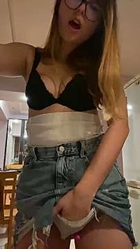 Angel_Melani naked stripping on cam for live sex video chat