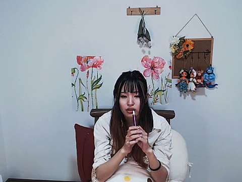 Honoka_ naked stripping on cam for live sex video chat